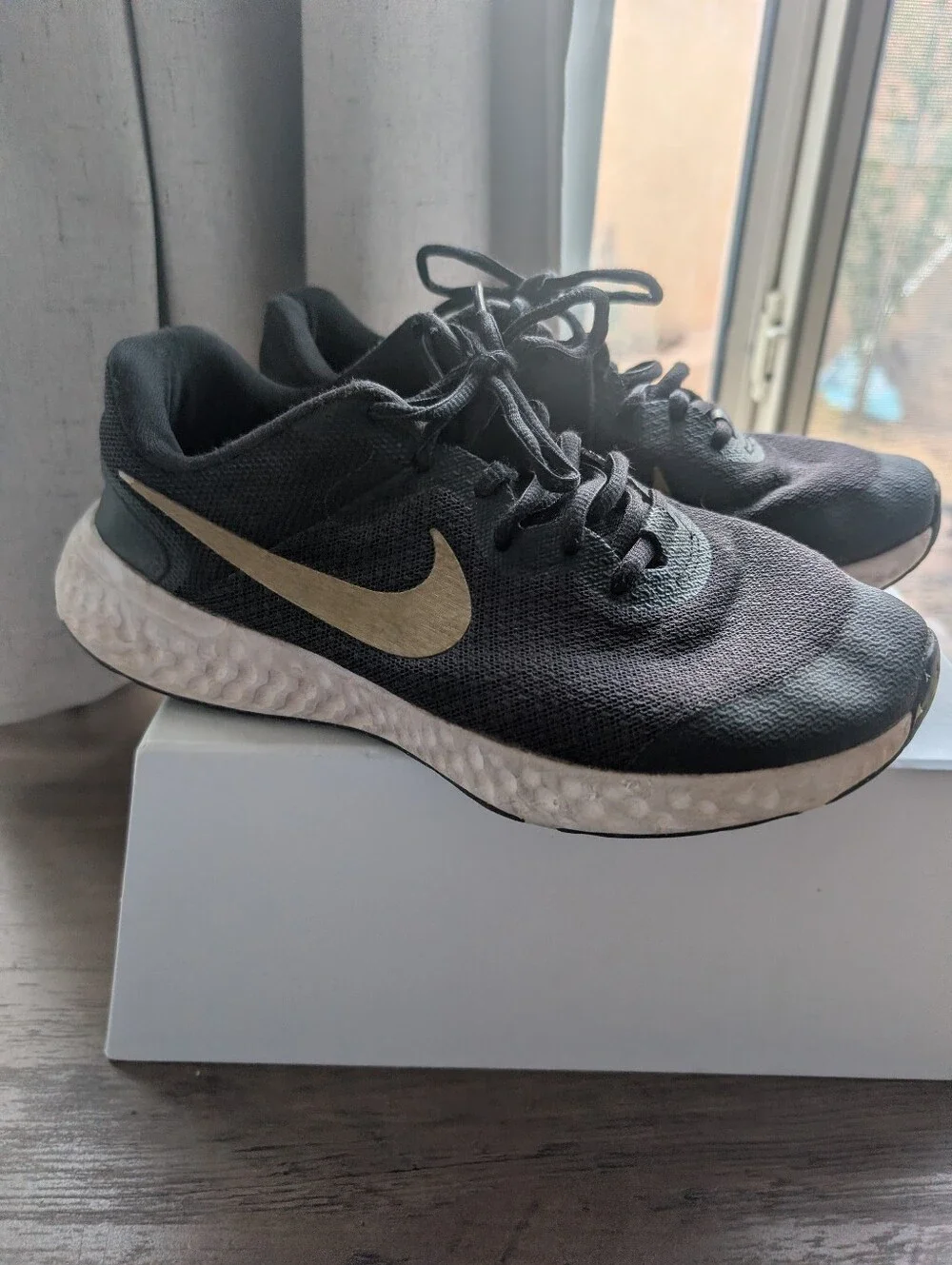 Nike Revolution Black Running Sneakers Size 6Y Equivalent To 7.5W